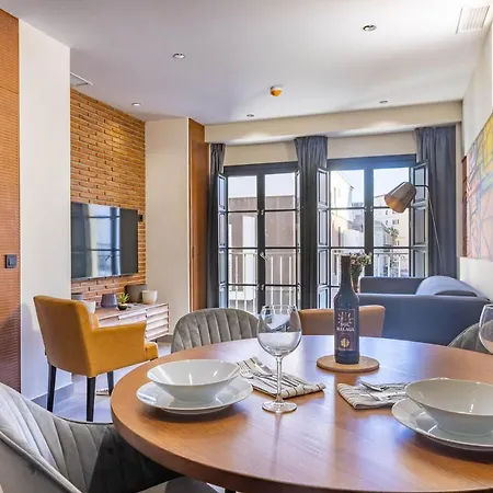 Art Soho Apartment *
